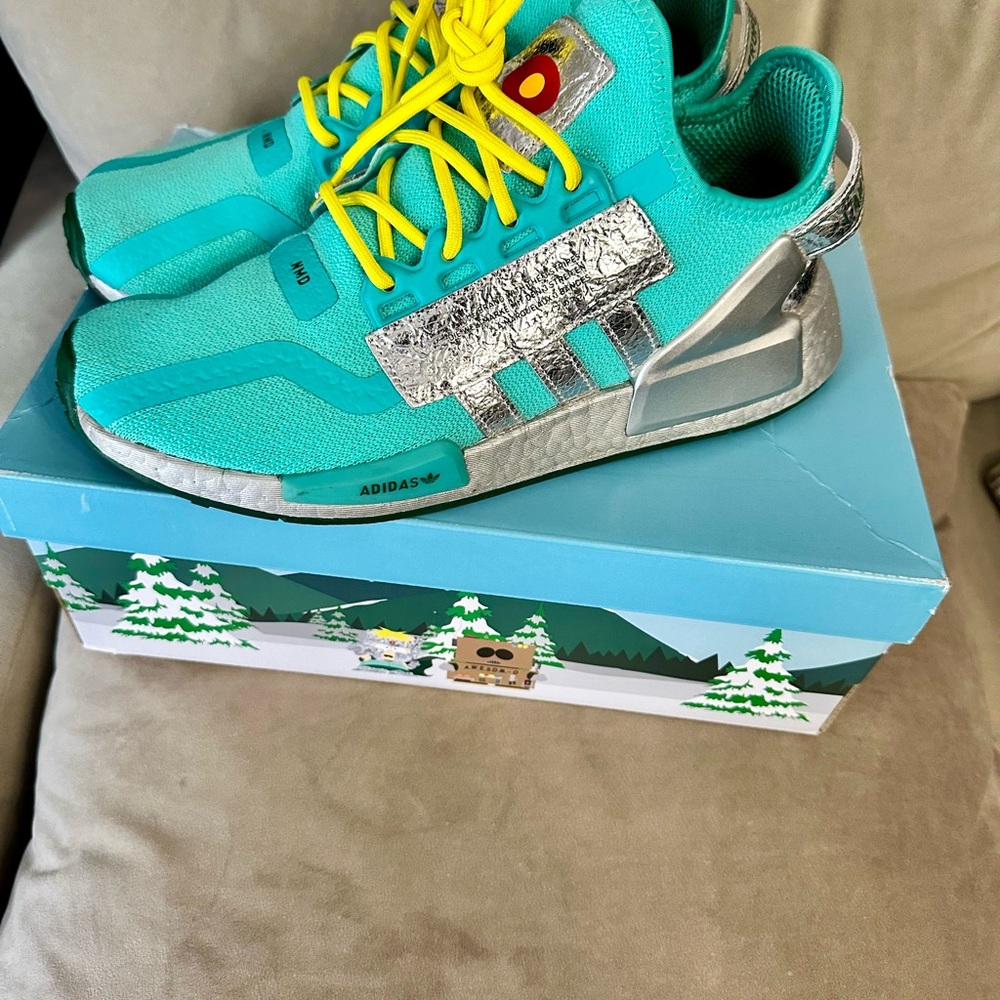Adidas special edition South Park NMD R1.V2 professor chaos sneakers - Picture 6 of 9
